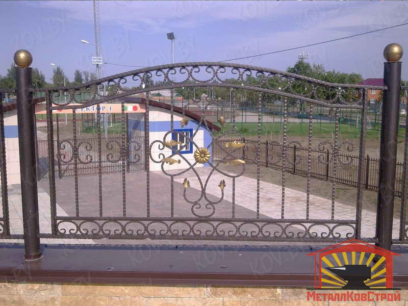Забор №102